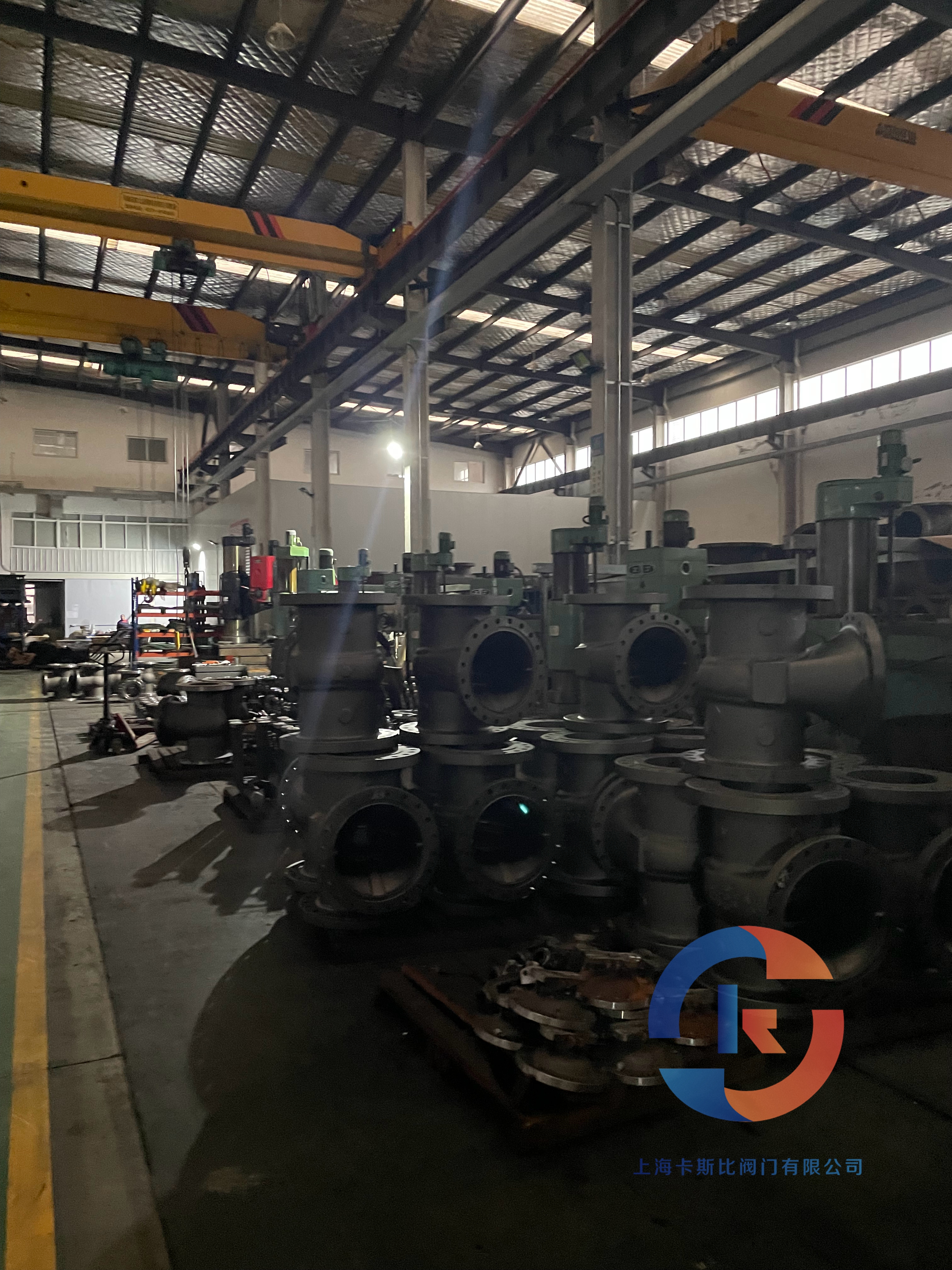 上?？ㄋ贡乳y門有限公司擁有集科研、設(shè)計(jì)制造、銷售服務(wù)于一體的綜合性企業(yè)。主要產(chǎn)品：閘閥，截止閥，止回閥，安全閥，疏水閥，隔膜閥，減壓閥，球閥，柱塞閥，蝶閥，防爆閥門，電動(dòng)閥門，氣動(dòng)閥門，水力控制閥，化工通用閥門等，閥門可采用手動(dòng)、電動(dòng)、齒輪傳動(dòng)、氣動(dòng)等各種驅(qū)動(dòng)裝置。  咨詢電話：17317980153（微信同號）