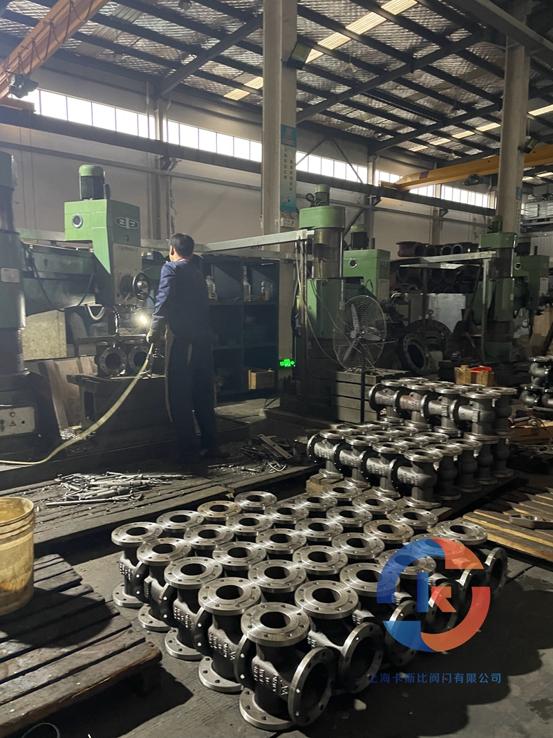 上?？ㄋ贡乳y門有限公司擁有集科研、設(shè)計制造、銷售服務(wù)于一體的綜合性企業(yè)。主要產(chǎn)品：閘閥，截止閥，止回閥，安全閥，疏水閥，隔膜閥，減壓閥，球閥，柱塞閥，蝶閥，防爆閥門，電動閥門，氣動閥門，水力控制閥，化工通用閥門等，閥門可采用手動、電動、齒輪傳動、氣動等各種驅(qū)動裝置。咨詢電話：17317980153（微信同號）